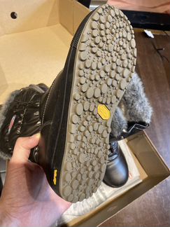 Женские зимние полусапожки Olang 37р