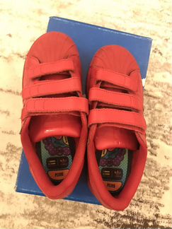 Новые кожаные кроссовки adidas