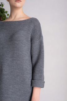 Свитер Черешня стального цвета, размер 40-48. Торг