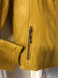 Куртка женская 44