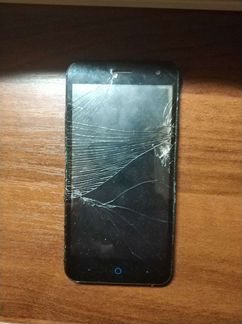 Телефон ZTE Blade A465