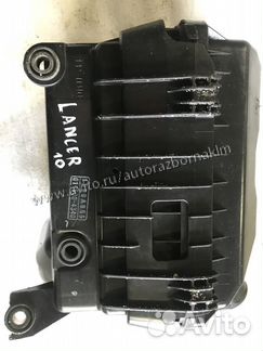 Митсубиси Ланцер 10 корпус воздушного фильтра