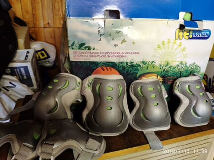 Детский набор (ролики + защитная экипировка)