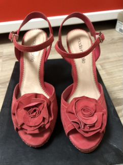 Босоножки на танкетке Moda in Pelle