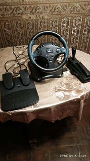 Игровой руль с педалями