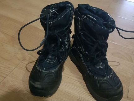 Непромокаемые ботинки