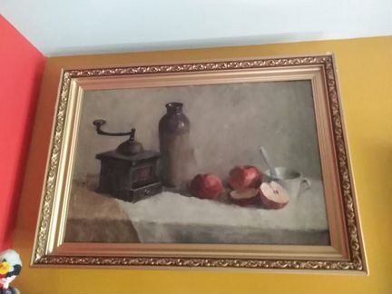 Натюрморт с яблоками