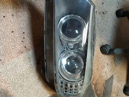 Фара передняя левая