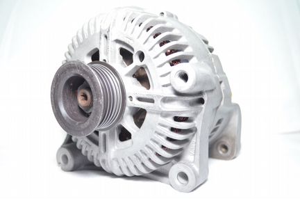 Генератор BMW E90, E60, E63 Оригинал