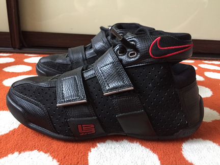 Nike LeBron King James Zoom 20-5-5