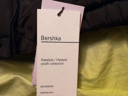 Тёплая куртка осень - весна. Бренд бершка. произво