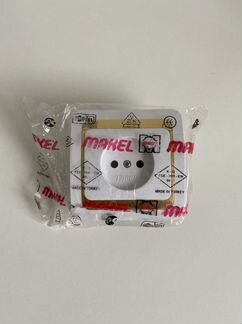 Розетка новая