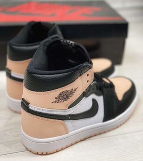 Кроссовки Nike