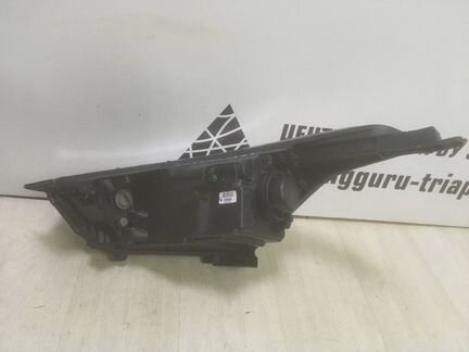 Фара правая Hyundai Creta 92102m0000