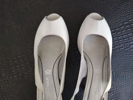 Новые брендовые туфли из натур. кожи р.40