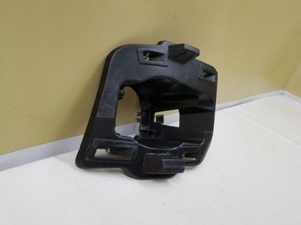 Кронштейн птф правый Renault Sandero Stepway 2