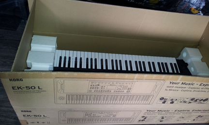 Синтезатор Korg EK-50L