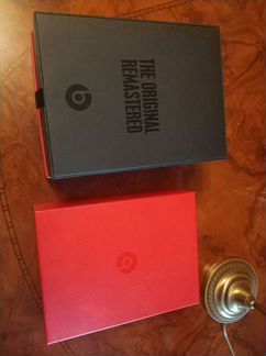 Коробка для наушников beats