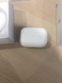 Apple airpods pro