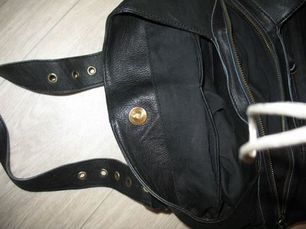 Сумка кожаная без признаков износа