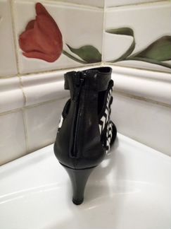 Босоножки