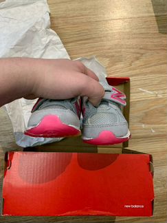 Кроссовки для девочки New Balance