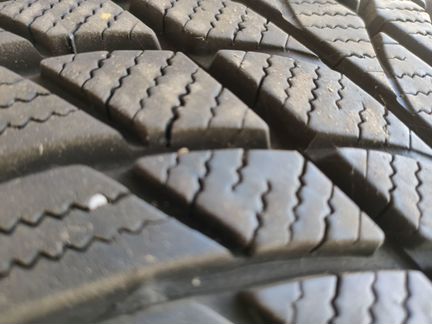 215 55 16 Bridgestone Drive Guard Winter RFT