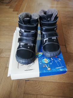 Новые зимние ботинки Bartek (для мальчиков) р 23