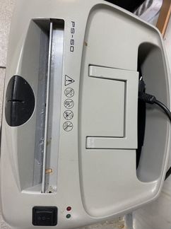 Уничтожитель бумаг Шредер PS- 60