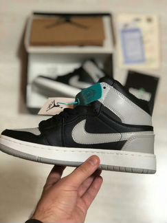 Новые кроссовки Nike Air Jordan 1 Найк Аир Джордан
