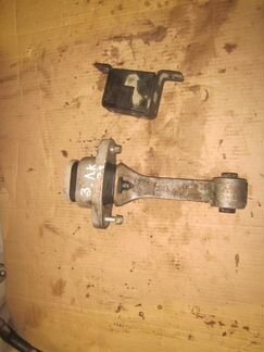 Хундай ix 35 задняя подушка