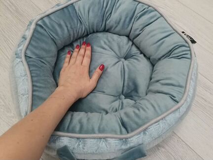 Лежанка для кошек