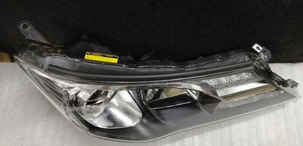 Фара правая toyota RAV 4 (2013), новый оригинал