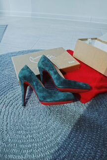 Туфли Christian Louboutin fifi