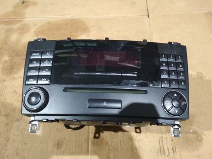 Магнитола Mercedes W203
