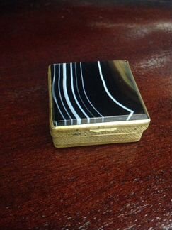 Старинная коробочка - (Материал-полированный камен
