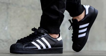Кроссовки Adidas Superstar (Адидас Суперстар)