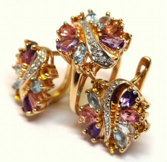 Золотой комплект 585 пробы бриллианты, самоцветы