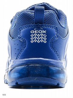 Кроссовки Geox