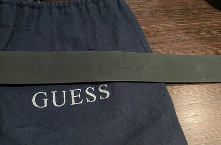 Ремень и пакет Guess