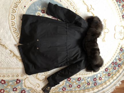 Продам очень красивую и тёплую парку