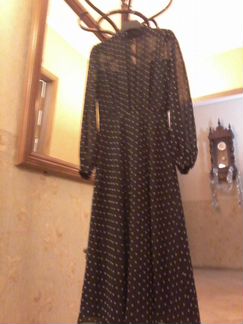 Платье 40р.Massimo Dutti
