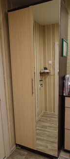 Шкаф с зеркалом 80