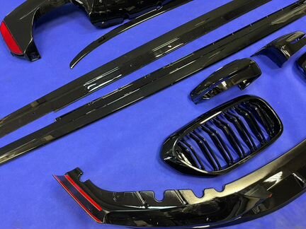 Комплект Perfomance+ Зеркала и диффузор M5 Bmw G30