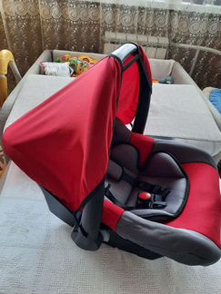 Автомобильное кресло