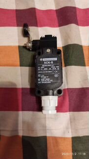 Концевой выключатель Telemecanique XCK-S