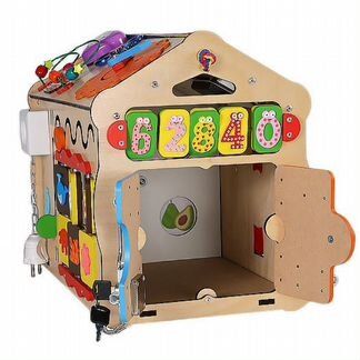 Бизиборд домик +две игрушки