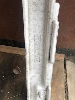 Амортизатор бампера передний Toyota Prius 20 2009