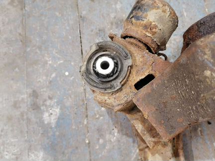 Задний подрамник bmw e36