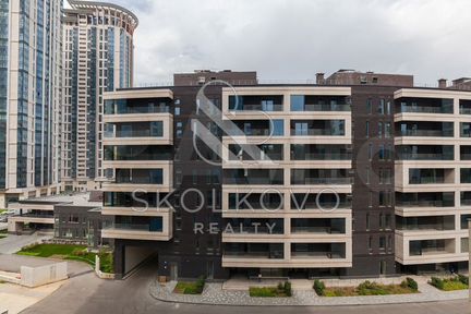 3-к квартира, 102.3 м², 5/8 эт.